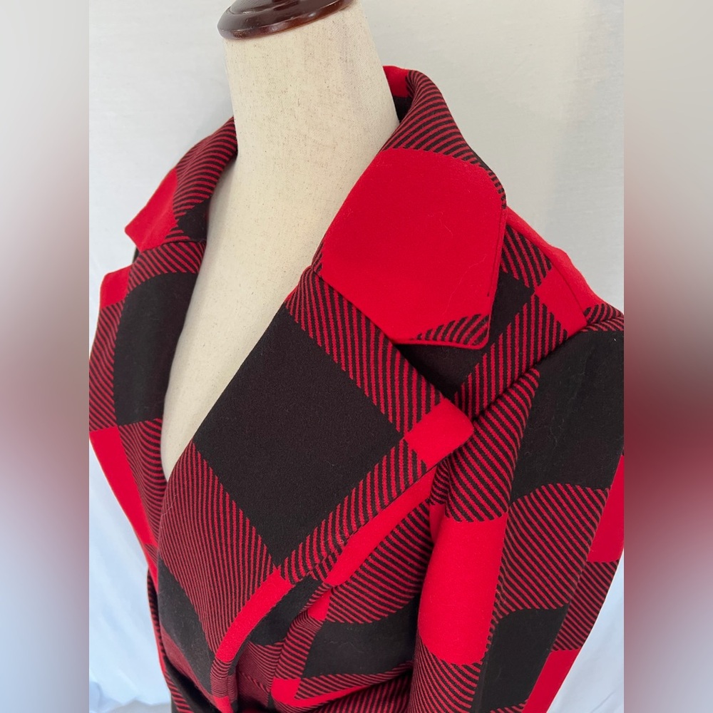 NWT Torrid Red Plaid Tie Waist Wrap Coat Size 3 (22-24) - Picture 8 of 16